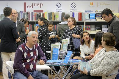 Editora Metodista lança seis livros durante a Bienal Internacional do Livro de São Paulo