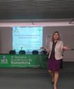 Professora Caroline Dani palestra na Universidade de Caxias do Sul